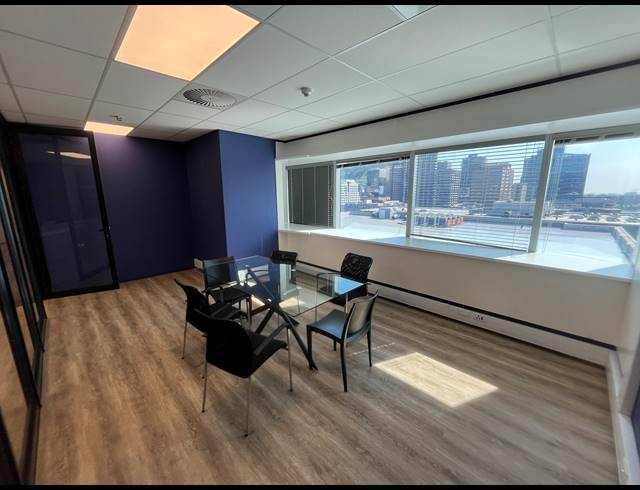 166M² OFFICE TO LET IN FORESHORE